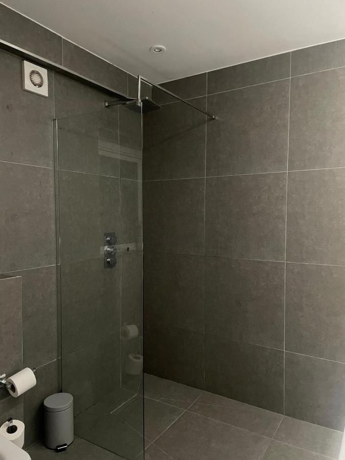 Balham, South London Spacious Guest House 1, 6 Rooms Available Екстериор снимка
